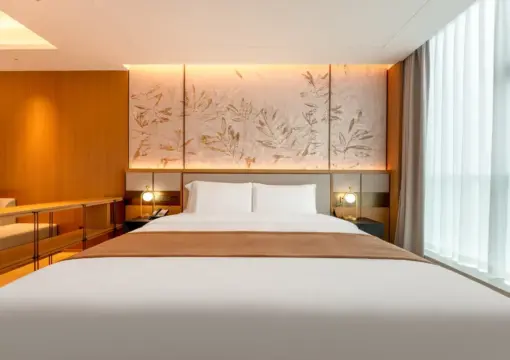 Executive Queen Room