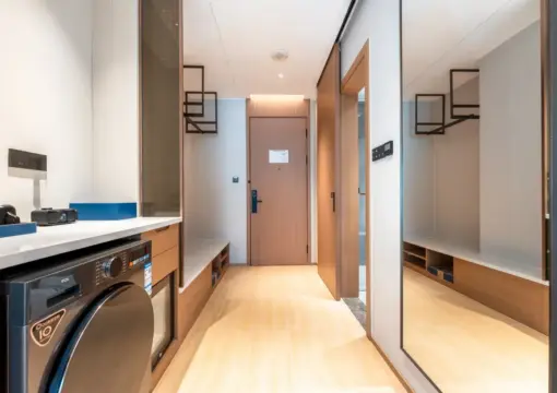 Executive Queen Room